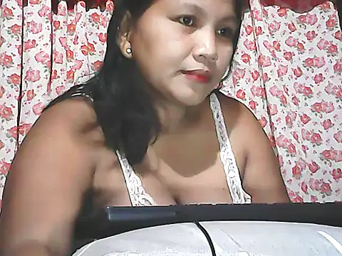 Snapshot of Hot_zerah05 chatting on 01.08.26 Hot zerah05 online show from 01.08.26