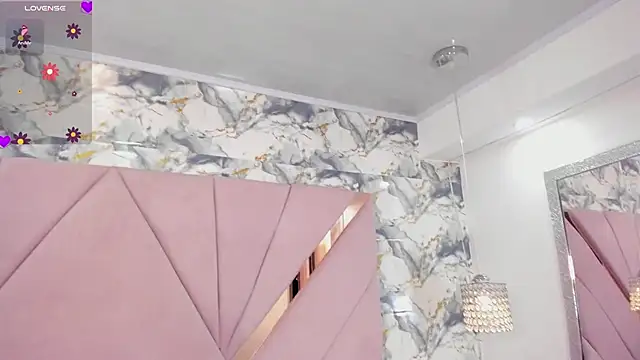 Snapshot of tatikanyx chatting on 01.14.26 tatikanyx online show from 01.14.26