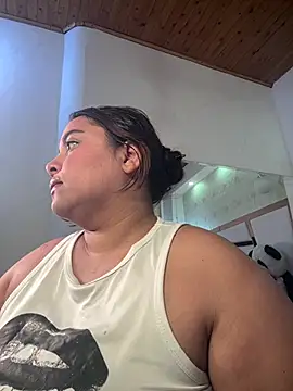 Snapshot of tatikanyx chatting on 07.17.26 tatikanyx online show from 07.17.26