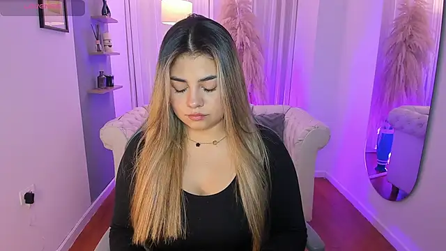 taylor smiith1 online show from 01.14.26