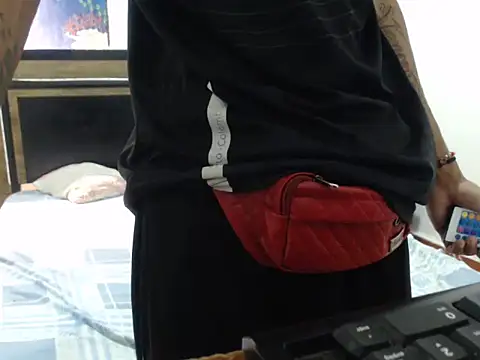 Skinny horny boy online show from 02.03.26