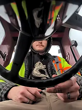 Snapshot of astral_ivanxxx chatting on 02.11.26 astral ivanxxx online show from 02.11.26