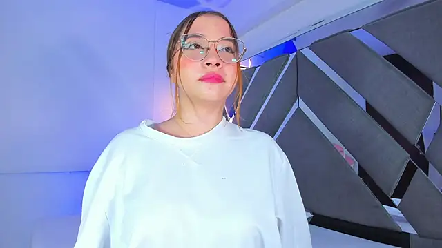 Snapshot of AliciaWhite_nt chatting on 01.14.26 AliciaWhite nt online show from 01.14.26