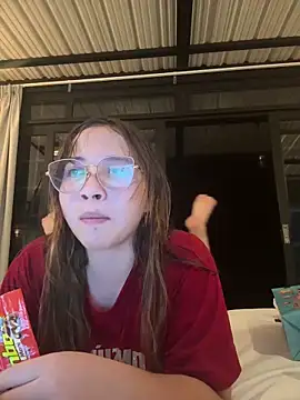 AliciaWhite nt online show from 05.04.26