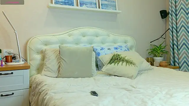 LadySweetWife online show from 02.15.26