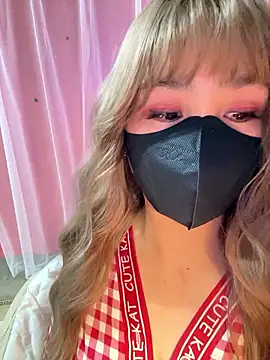 Snapshot of -Violet-t chatting on 01.09.26 -Violet-t online show from 01.09.26