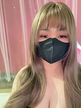 Snapshot of -Violet-t chatting on 01.16.26 -Violet-t online show from 01.16.26