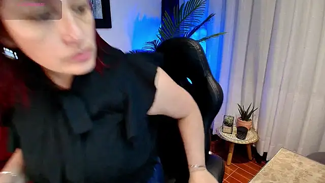 VictoriaPaker online show from 07.28.26