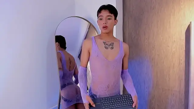 Snapshot of LeoHard__ chatting on 03.15.26 LeoHard online show from 03.15.26