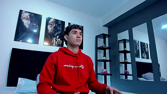 Alejo Grey online show from 01.14.26