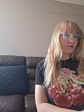 BunnySnowFlake online show from 04.20.26