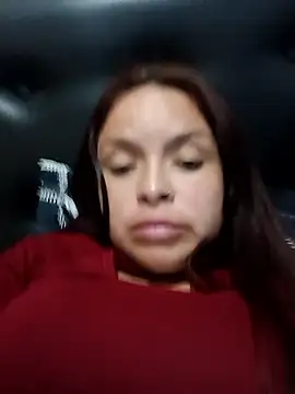 Snapshot of EntoncesIrene chatting on 01.14.26 EntoncesIrene online show from 01.14.26