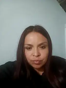 Snapshot of EntoncesIrene chatting on 01.15.26 EntoncesIrene online show from 01.15.26