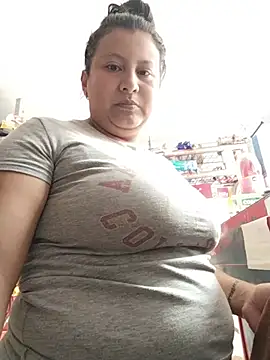 Snapshot of SexyandnaughtyLatinos chatting on 05.25.26 SexyandnaughtyLatinos online show from 05.25.26