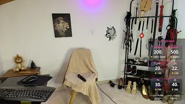 Snapshot of ariannaconnor_ chatting on 02.22.26 ariannaconnor online show from 02.22.26