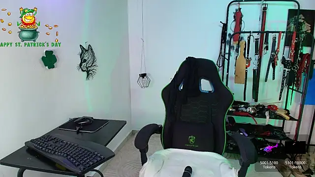 Snapshot of ariannaconnor_ chatting on 03.17.26 ariannaconnor online show from 03.17.26