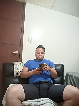 Snapshot of VinDiesel_Hot chatting on 01.09.26 VinDiesel Hot online show from 01.09.26