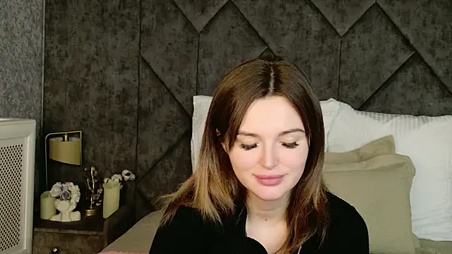 Snapshot of Karina_Thorn chatting on 02.08.26 Karina Thorn online show from 02.08.26