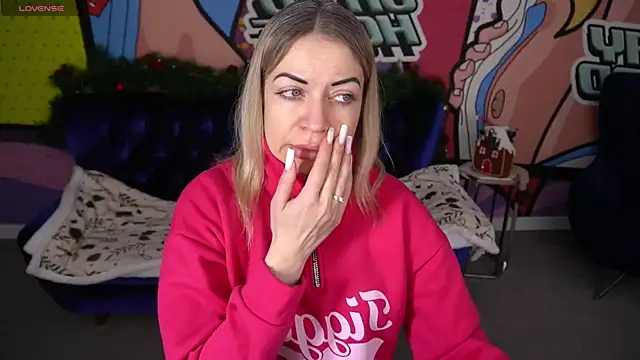 AnnaRayy online show from 01.11.26