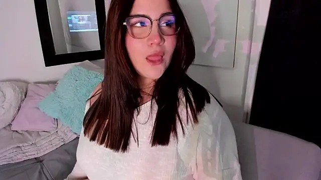 ivy velvet online show from 05.19.26