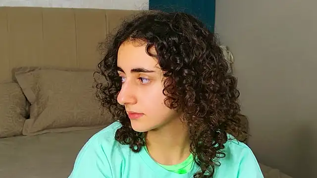 Snapshot of Susan_Fors chatting on 02.13.26 Susan Fors online show from 02.13.26