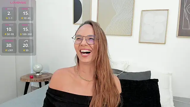 Julianneharris online show from 04.24.26