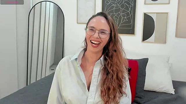 Julianneharris online show from 07.11.26