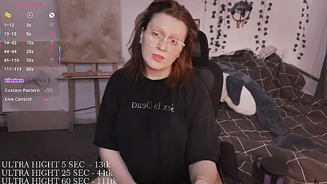Snapshot of kate_not_today chatting on 04.11.26 kate not today online show from 04.11.26