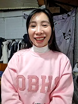 Snapshot of Adela-222 chatting on 02.02.26 Adela-222 online show from 02.02.26