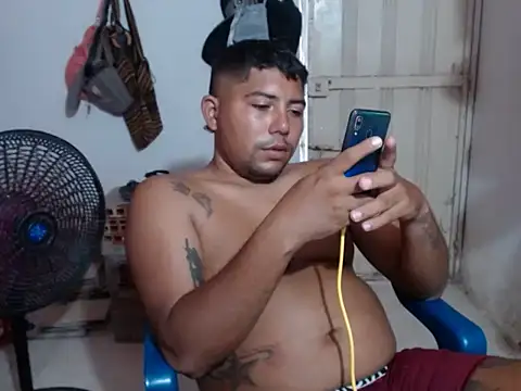 Snapshot of master_juju1924 chatting on 03.05.26 master juju1924 online show from 03.05.26