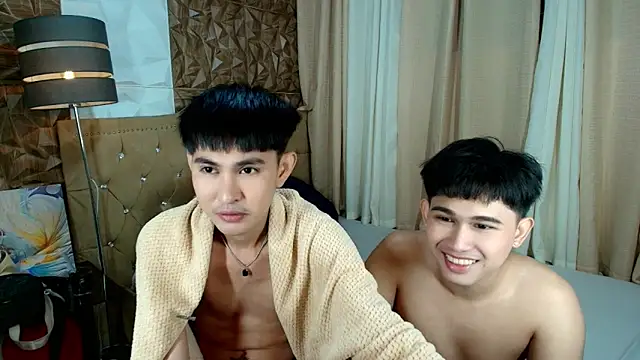 Snapshot of davincihugecock chatting on 01.18.26 davincihugecock online show from 01.18.26