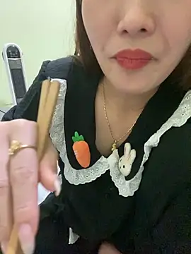 Snapshot of Angela_loveee chatting on 01.15.26 Angela loveee online show from 01.15.26