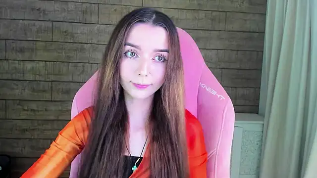 VanessaVienne online show from 04.25.26