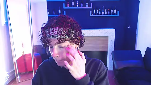 Snapshot of nova_salvatore chatting on 01.13.26 nova salvatore online show from 01.13.26