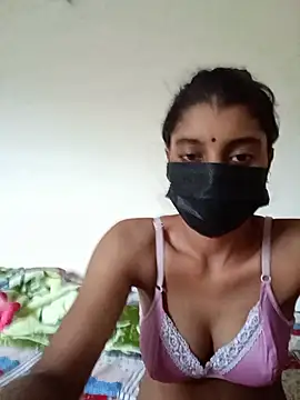 Snapshot of Erotic-Girl chatting on 07.31.26 Erotic-Girl online show from 07.31.26