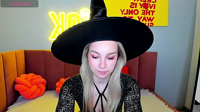 DaisyMellifluous online show from 03.13.26