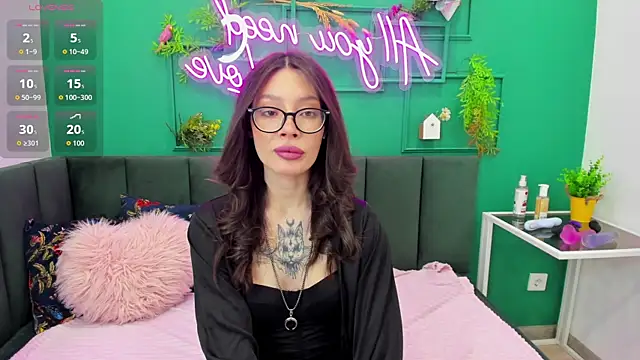IvyDainty online show from 04.09.26