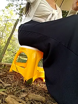 Snapshot of hoahong2 chatting on 03.01.26 hoahong2 online show from 03.01.26