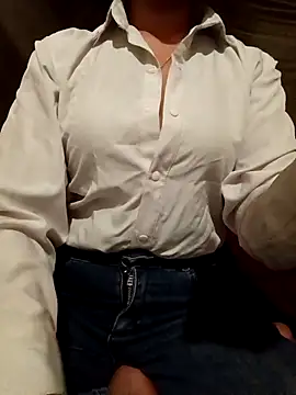 Snapshot of hoahong2 chatting on 03.02.26 hoahong2 online show from 03.02.26