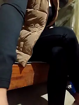 Snapshot of hoahong2 chatting on 03.08.26 hoahong2 online show from 03.08.26