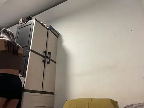 Massivecockfiona online show from 05.10.26