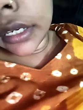 Snapshot of Desi_Nil_pori chatting on 02.20.26 Desi Nil pori online show from 02.20.26