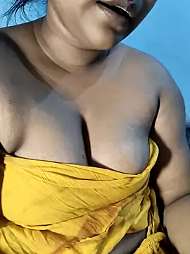 Snapshot of Desi_Nil_pori chatting on 02.26.26 Desi Nil pori online show from 02.26.26