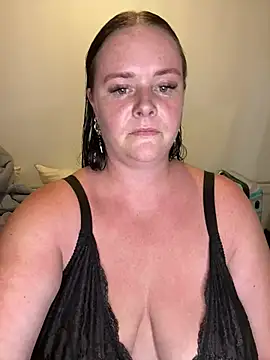 carinabro10 online show from 01.16.26