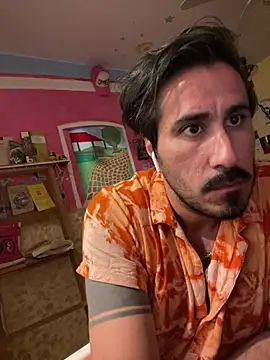 Snapshot of antondilorenzo chatting on 02.05.26 antondilorenzo online show from 02.05.26