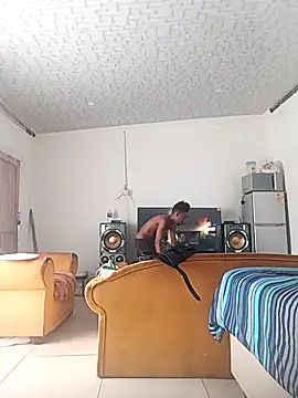 Winterslender online show from 02.19.26