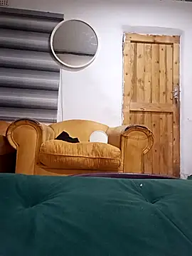 Winterslender online show from 03.19.26