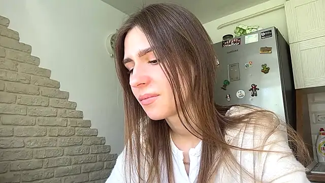 ElsieKuhlmann online show from 04.27.26
