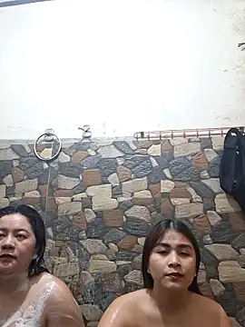 Seductive Two0205 online show from 05.19.26