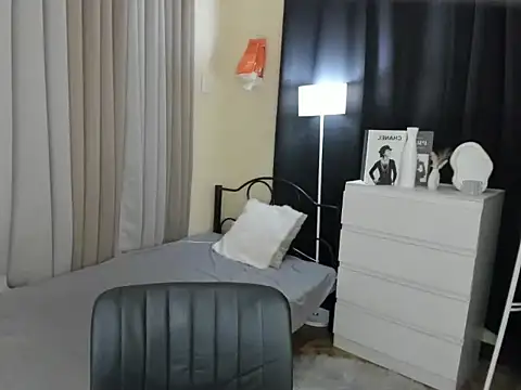 Snapshot of XxRhianxX chatting on 01.18.26 XxRhianxX online show from 01.18.26